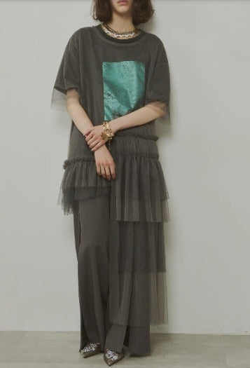 分層褶皺薄紗設計 TOPS